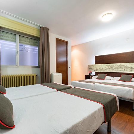Oyo Hotel Francabel Cuenca  Luaran gambar