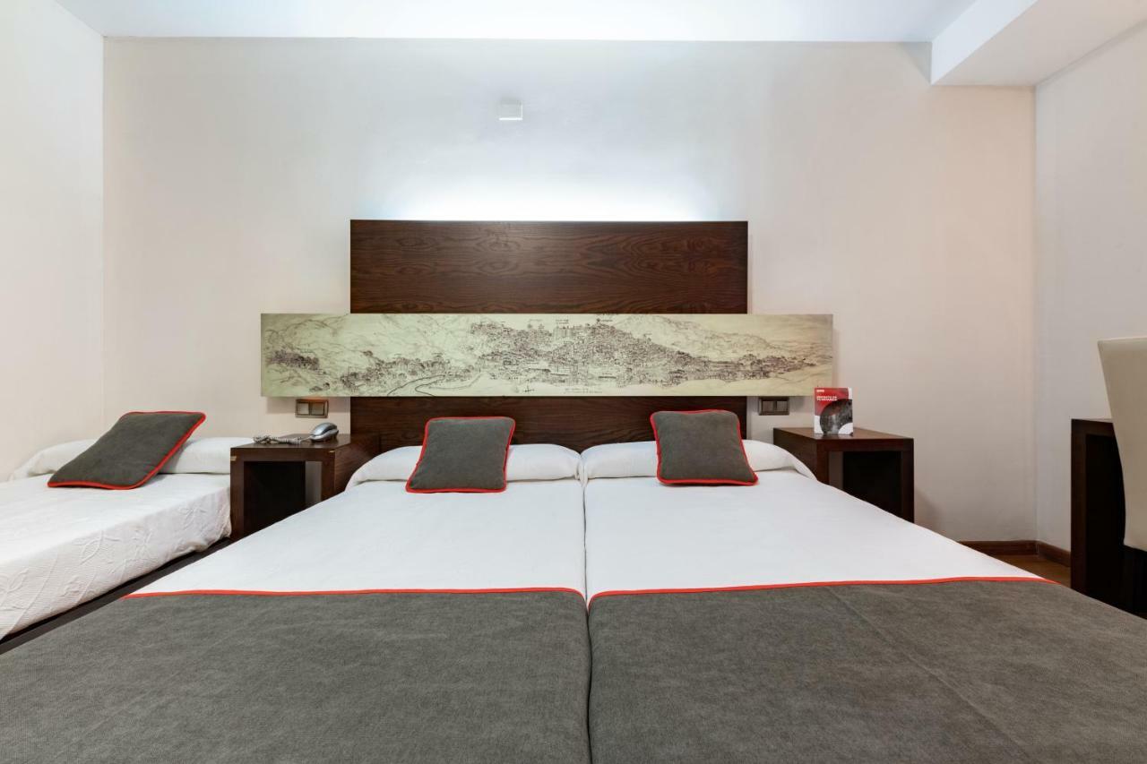 Oyo Hotel Francabel Cuenca  Luaran gambar