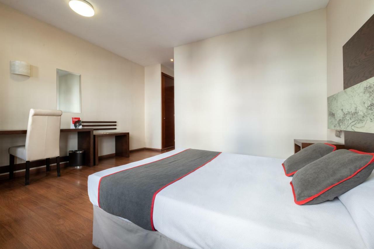 Oyo Hotel Francabel Cuenca  Luaran gambar